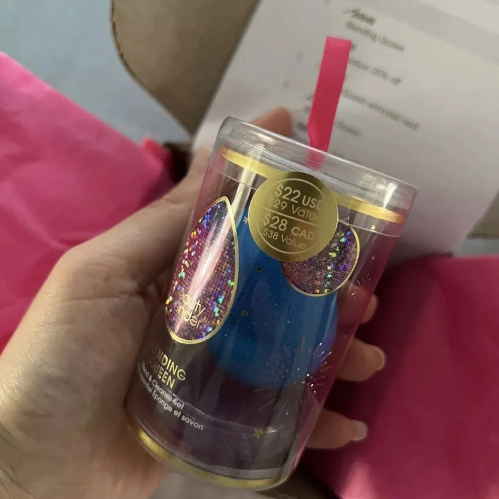 beauty blender BLENDING QUEEN Blend & Cleanse Set